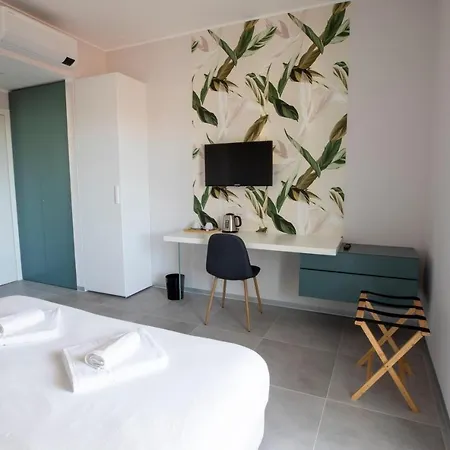 فندق مبيت وإفطار Fior Di Magnolia Moniga del Garda